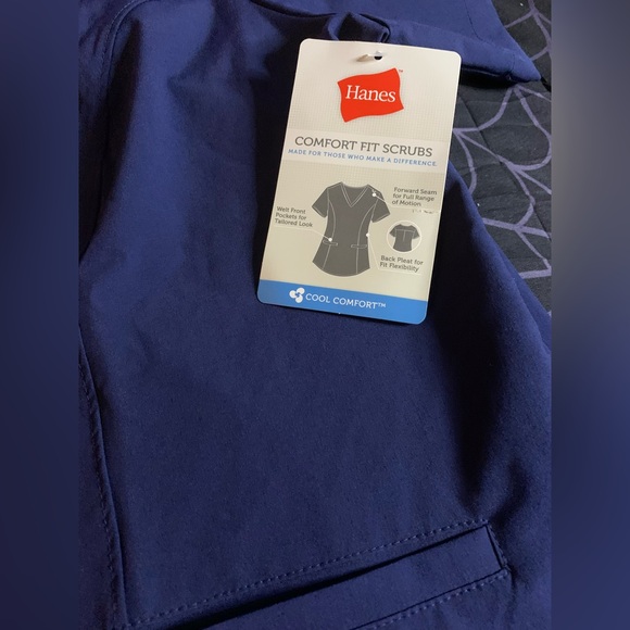 Hanes Women's Scrubs Healthcare Top - Picture 5 of 12